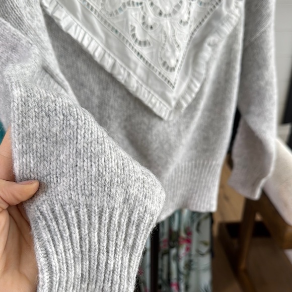 Zara Gray and White Turtleneck Sweater with Elegant Lace - Picture 5 of 7